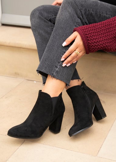 Linzi Freda Black Faux Suede Block Heeled Ankle Boot