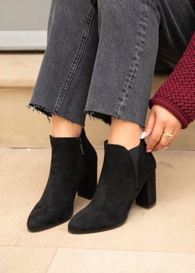 Linzi Freda Black Faux Suede Block Heeled Ankle Boot