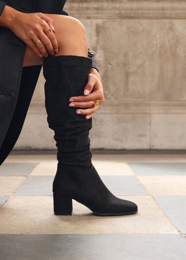 Linzi Margot Black Faux Suede Knee High Block Heeled Ruched Boot