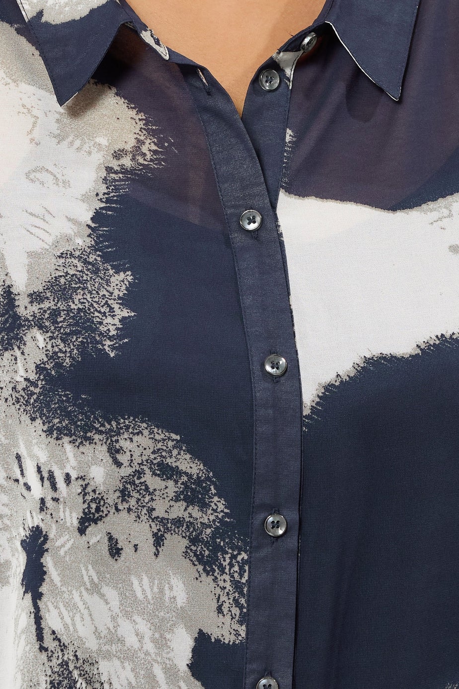 Evans Curve  Navy Smudge Print Double Layer Blouse
