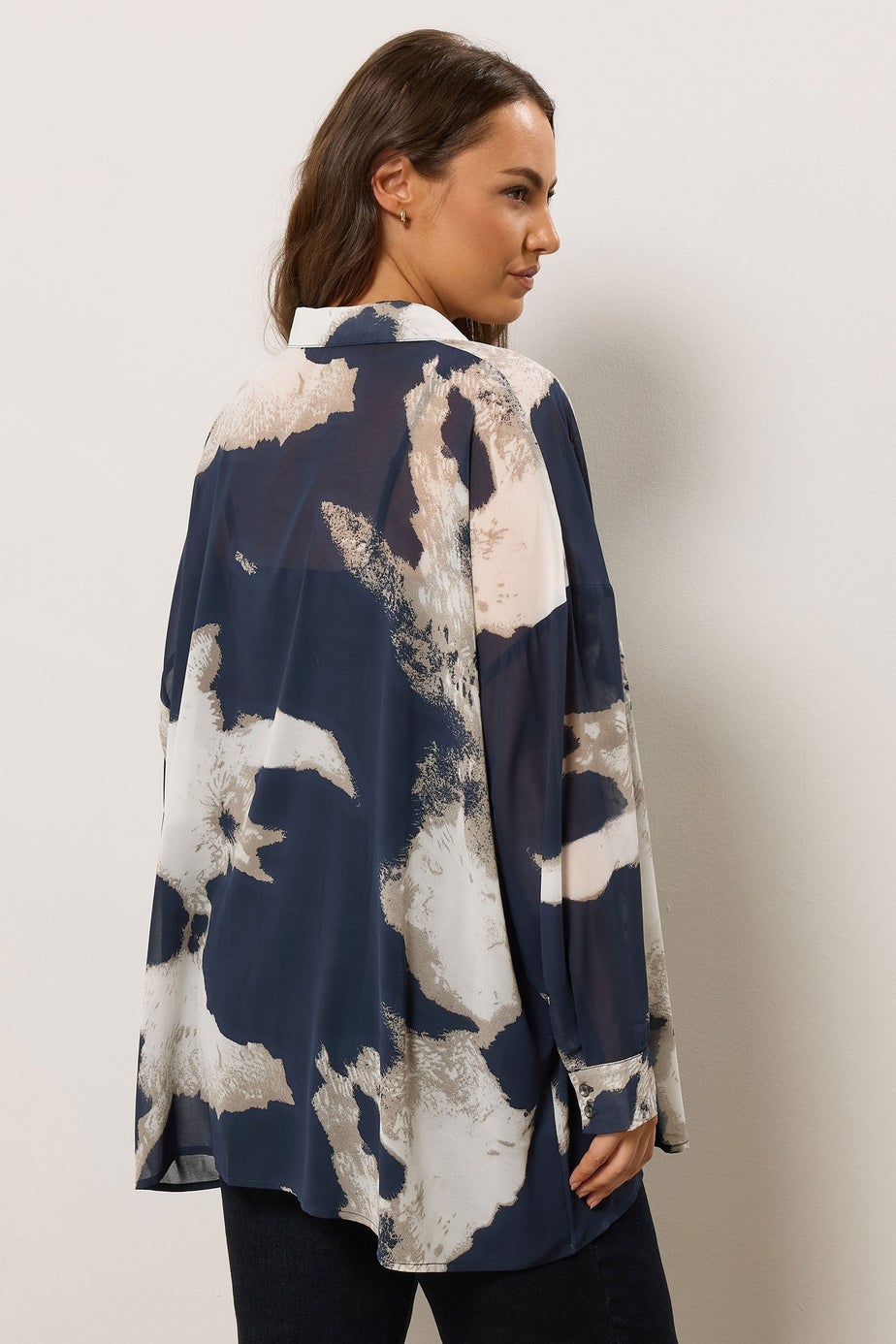 Evans Curve  Navy Smudge Print Double Layer Blouse