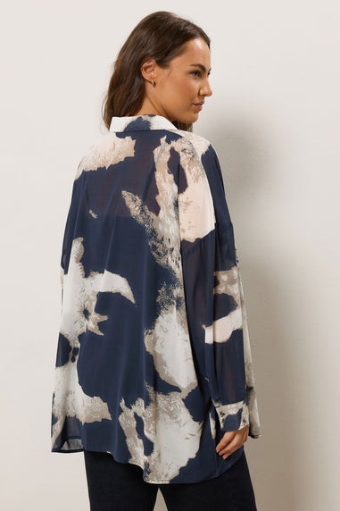 Evans Curve  Navy Smudge Print Double Layer Blouse