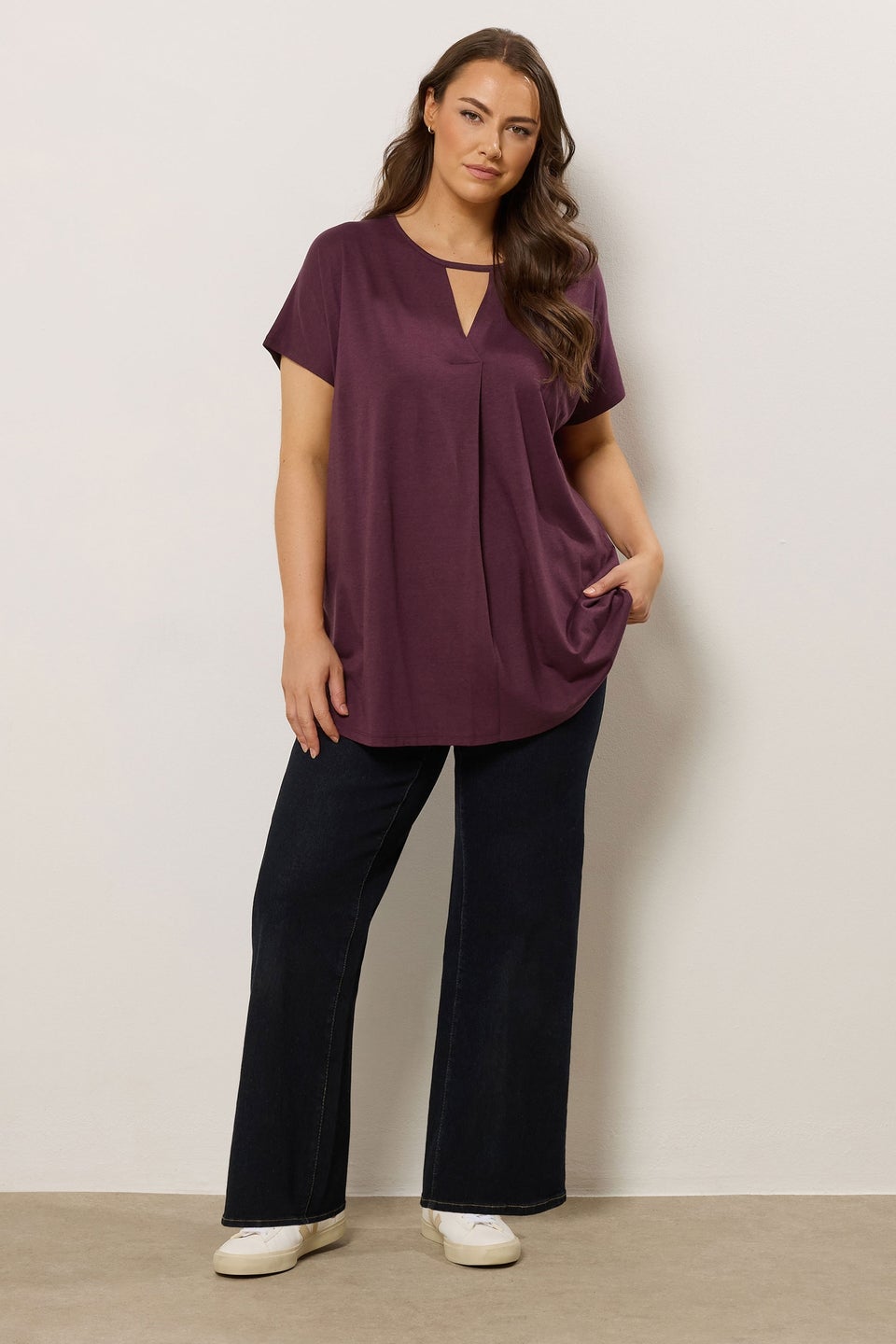 Evans Curve Berry Purple Keyhole Front Pleat Top