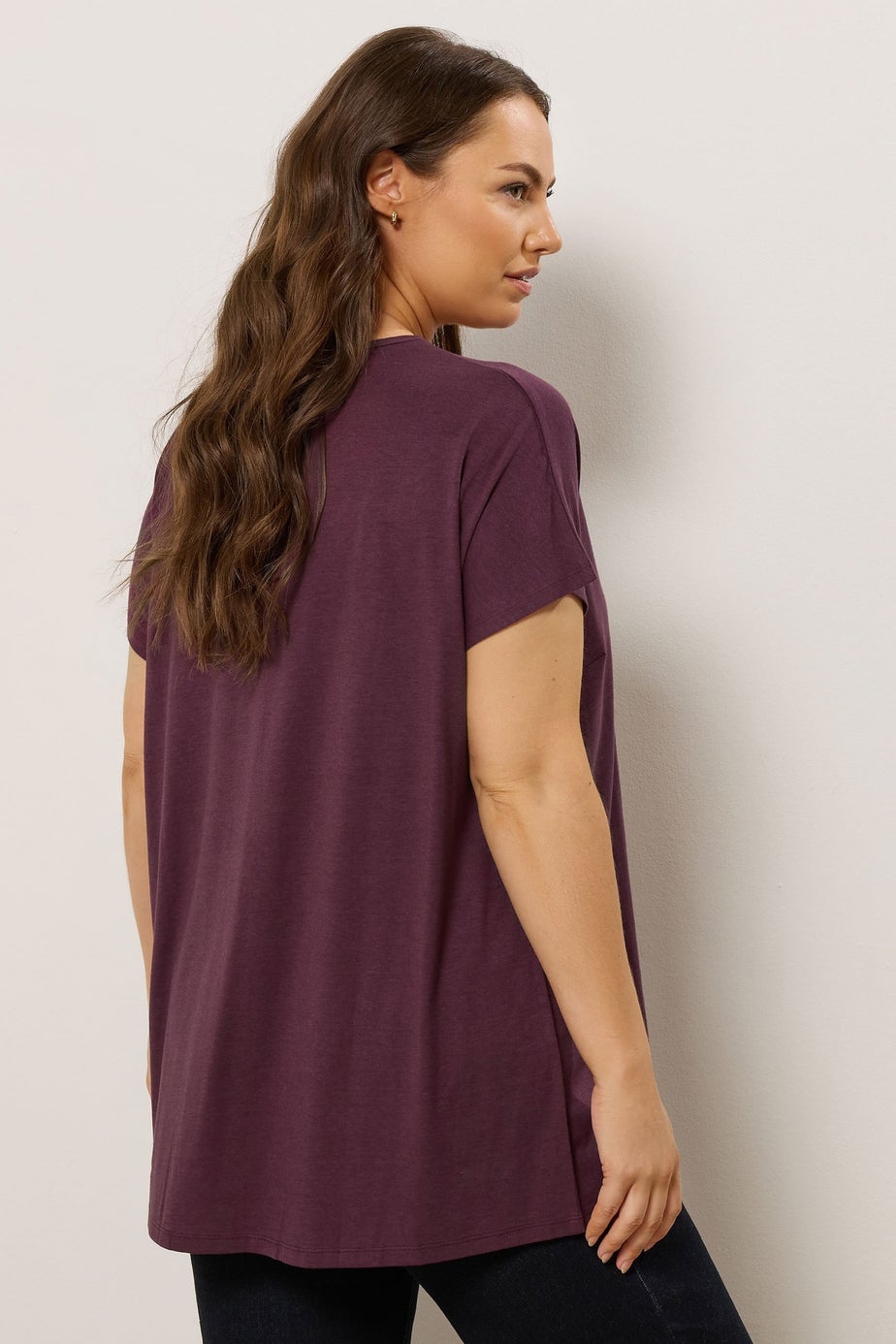 Evans Curve Berry Purple Keyhole Front Pleat Top