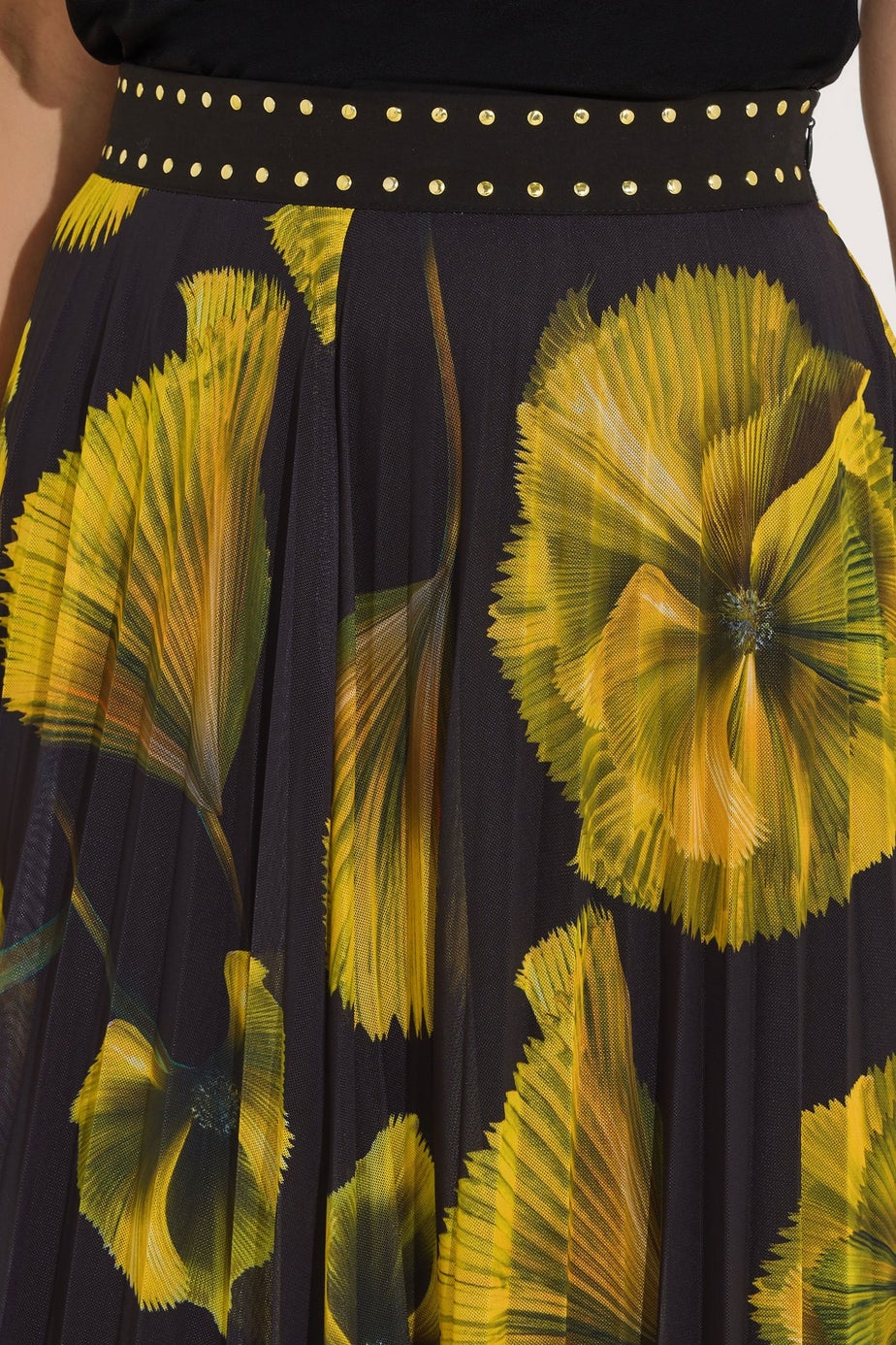 Star By Julien Macdonald Yellow Floral Pleated Mesh Skirt