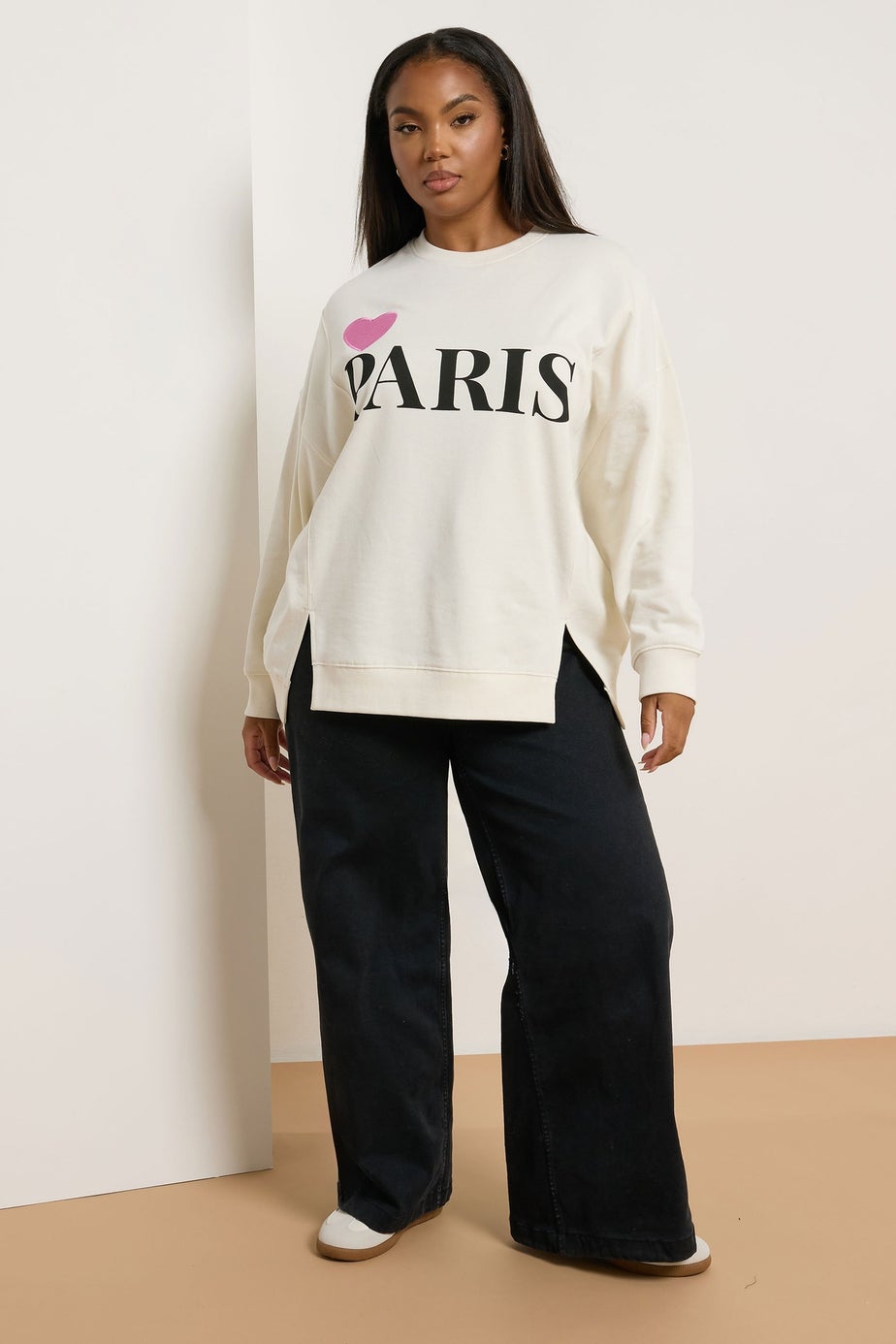 Yours Curve Cream 'Paris' Heart Sweatshirt