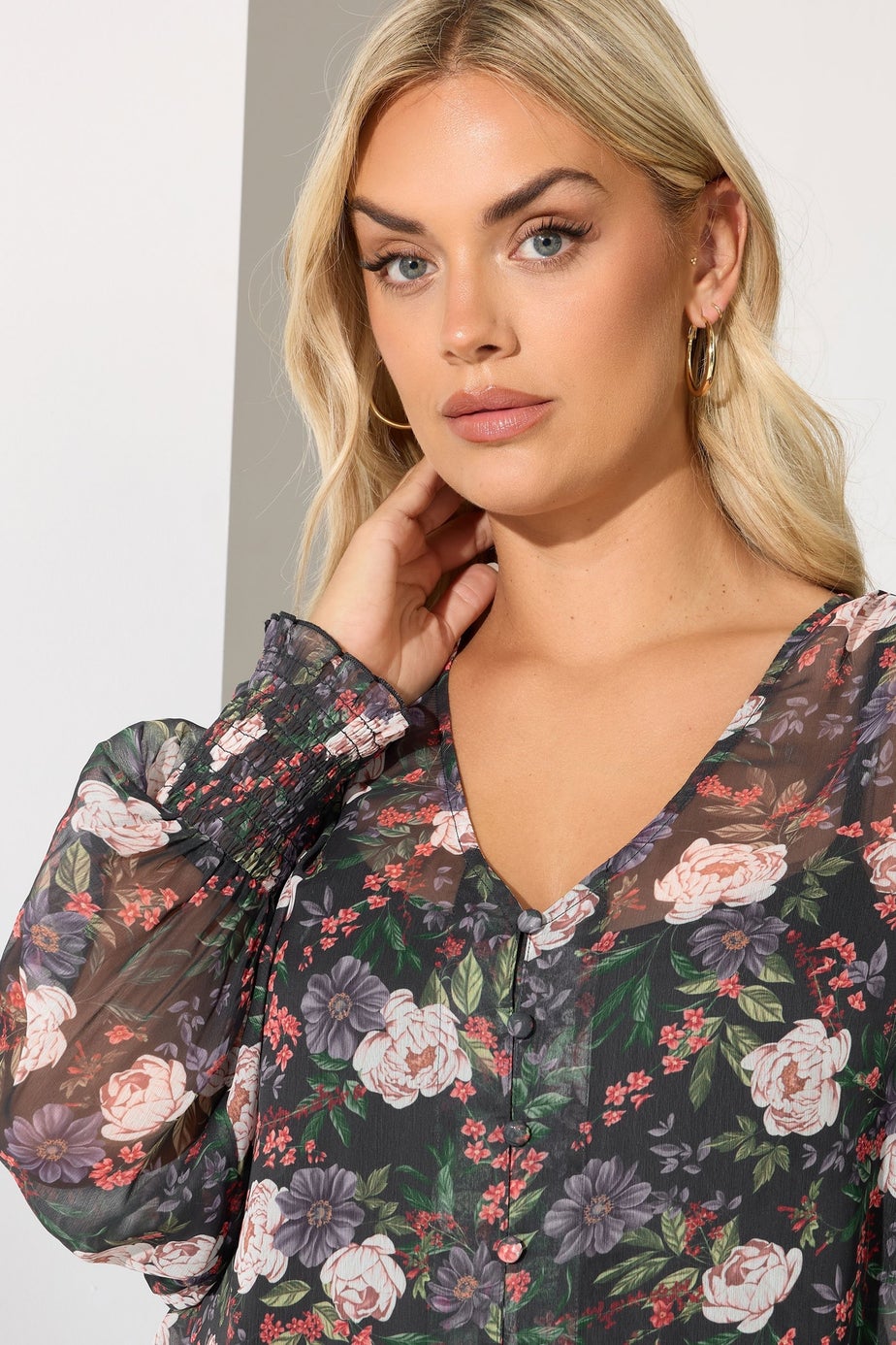 Yours London Curve Black Floral Shirred Cuff Blouse