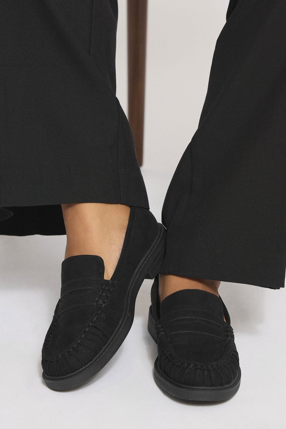 Yours Black Faux Suede Ruched Front Loafers In Extra Wide EEE Fit