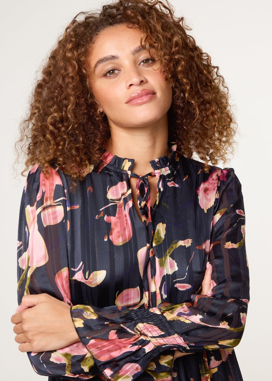 Blue Vanilla Black Tie Neck Floral Chiffon Smock Dress