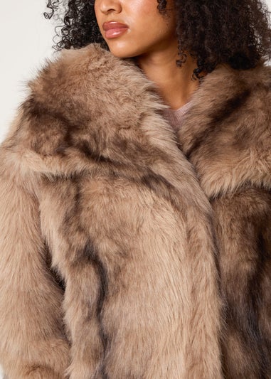 Blue Vanilla Beige Faux Fur Coat