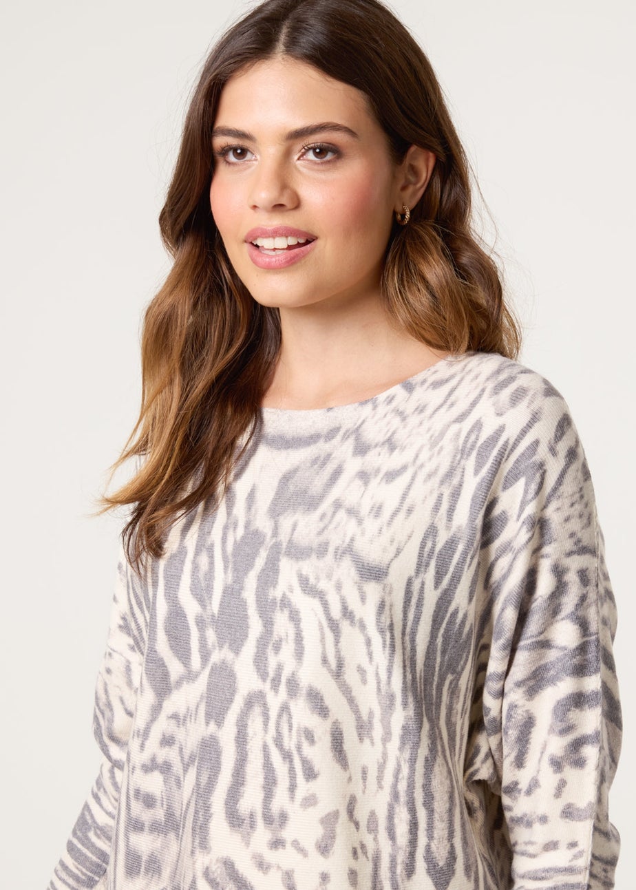 Blue Vanilla Stone Leopard Print Jumper