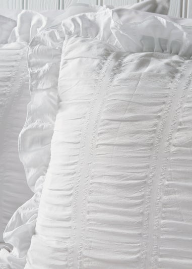 White Seersucker Frill Duvet Set