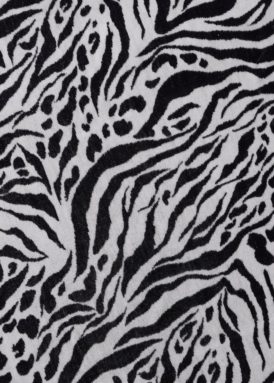 Black Zebra Jacquard Beach Towel