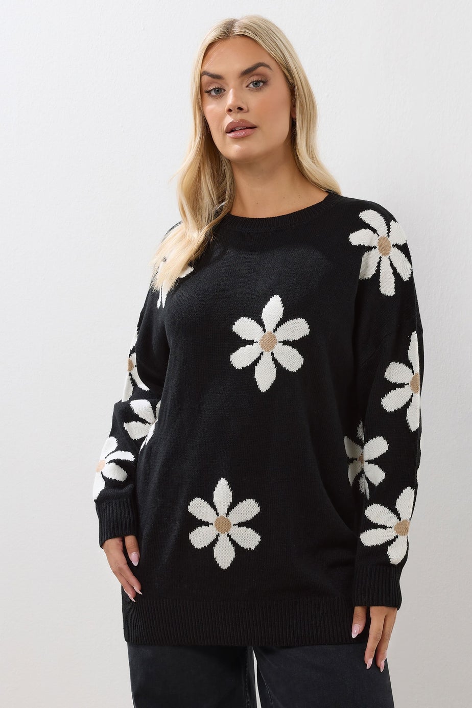 Yours Curve Black Daisy Knitted Jumper