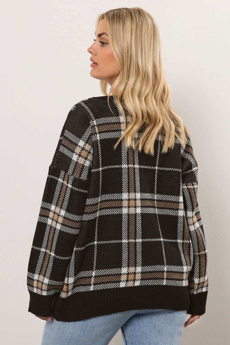 Yours Curve Black Check Knitted Jumper