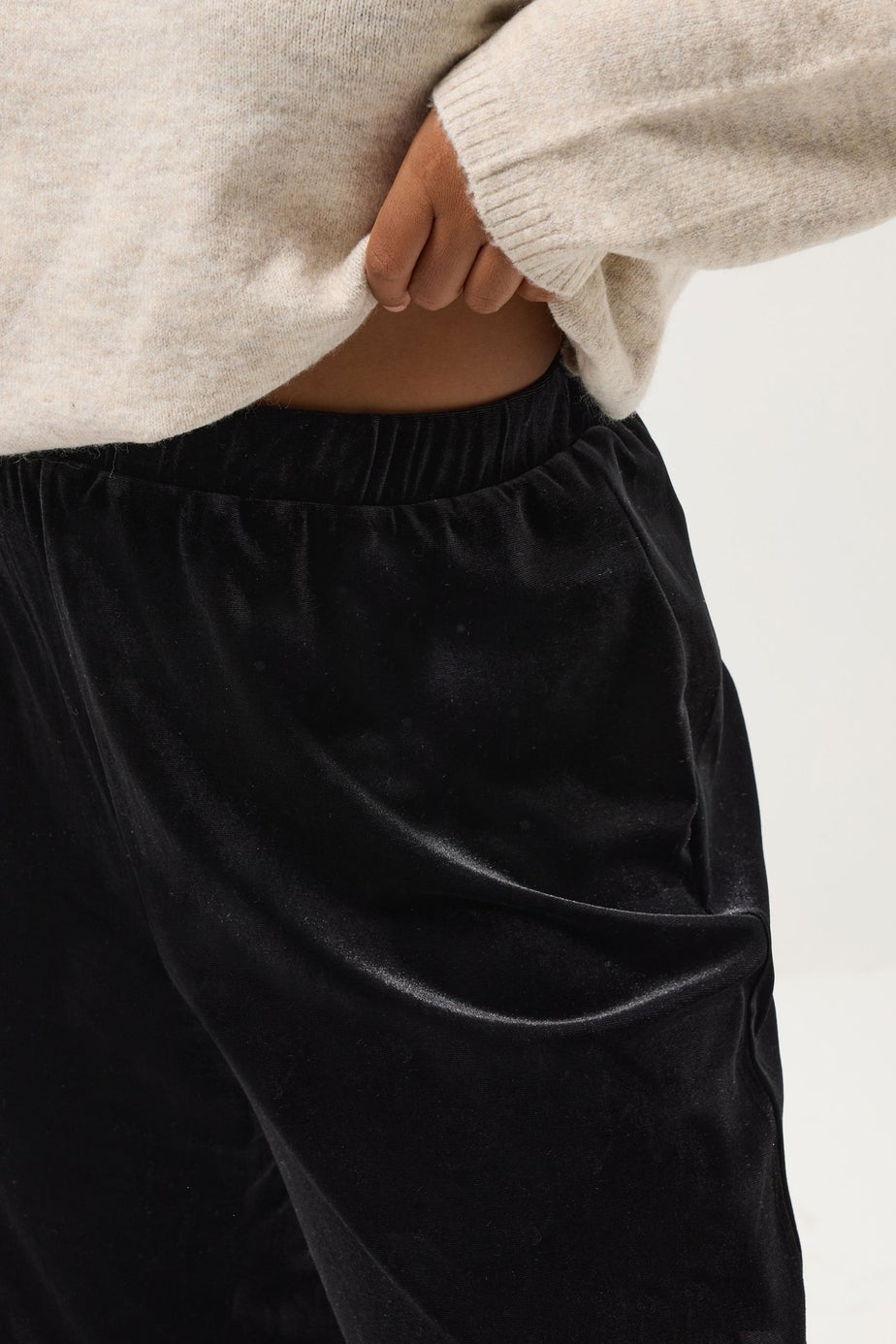 Yours Curve Black Velvet Palazzo Trousers