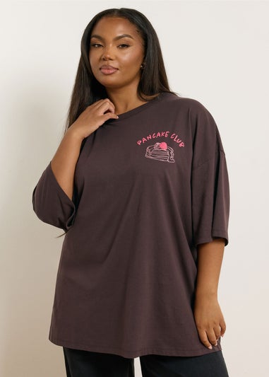 Yours Curve Brown 'Pancake Club' Boxy Back Print T-Shirt