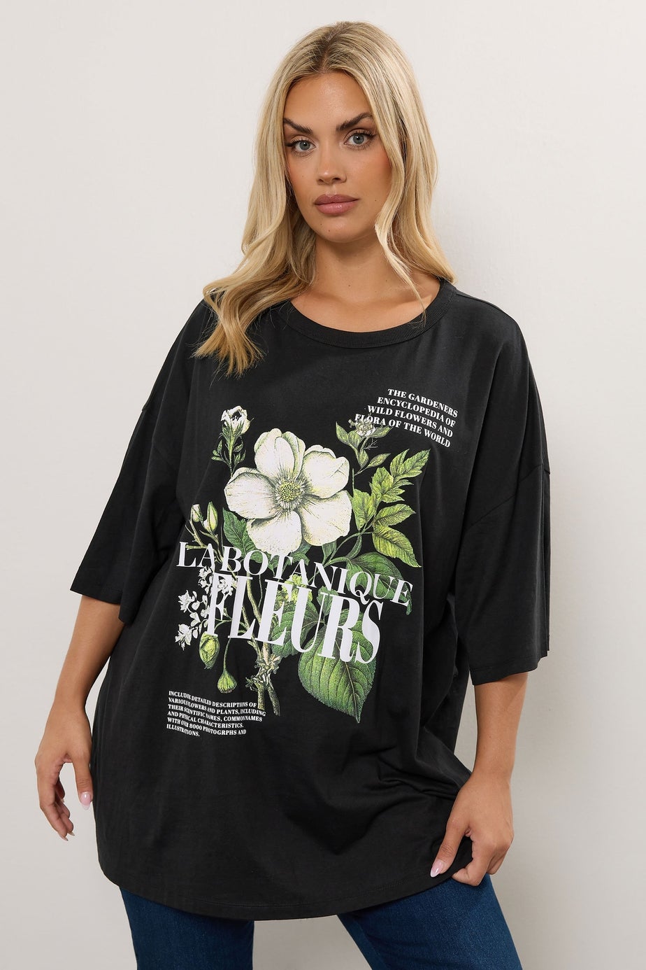 Yours Curve Black 'La Botanique Fleurs' Floral Boxy Graphic T-Shirt