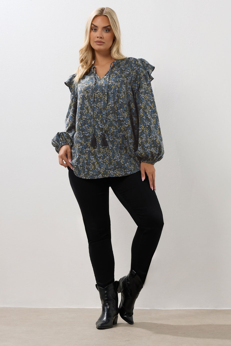 Yours Curve Blue Ditsy Floral Print Frill Top