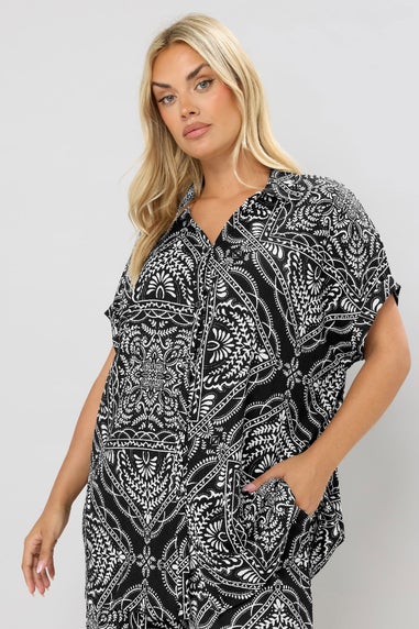Yours Curve Black & White Bandana Print Textured Shirt
