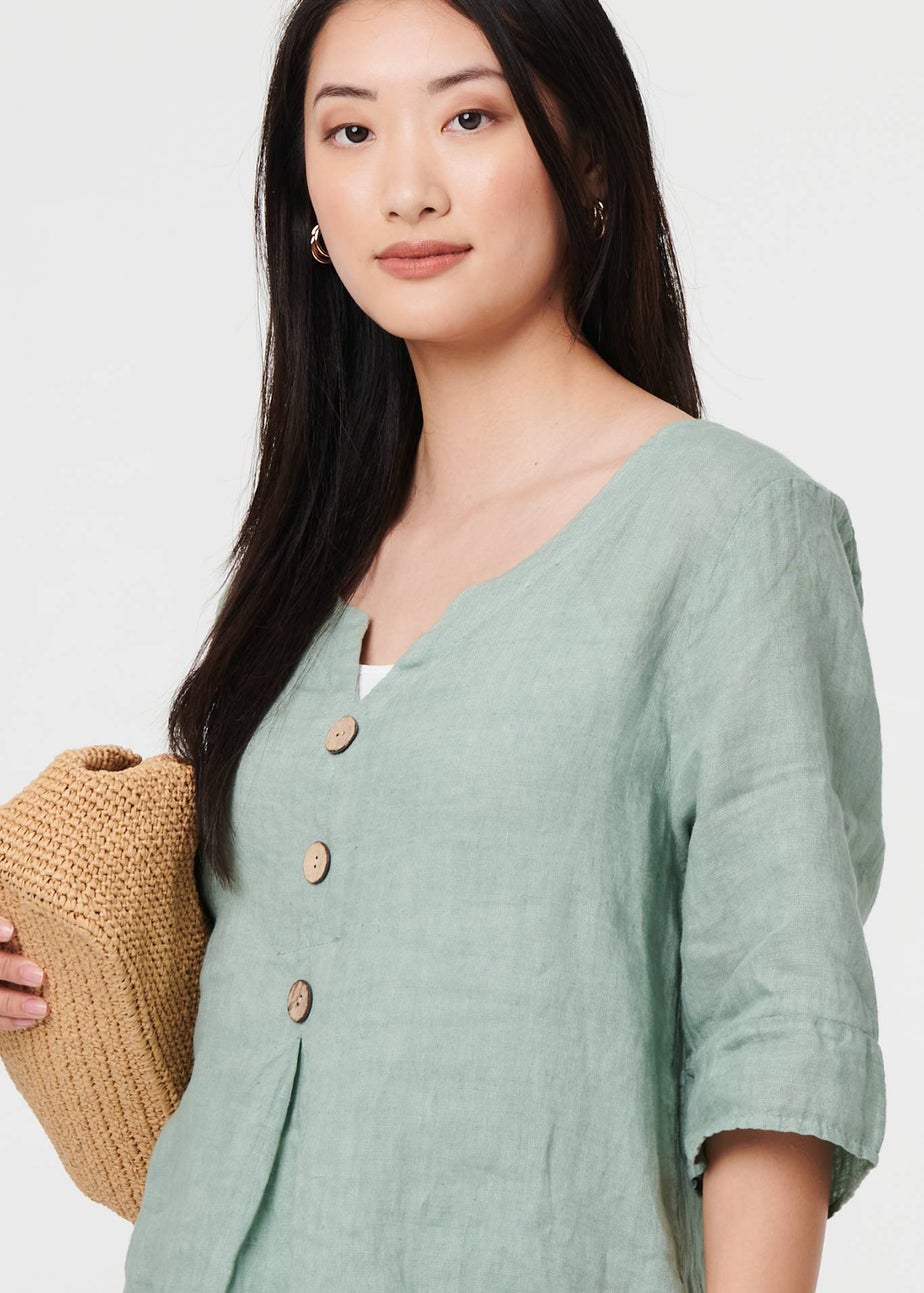 Izabel London Sage Button Detail 3/4 Sleeve Relaxed Blouse