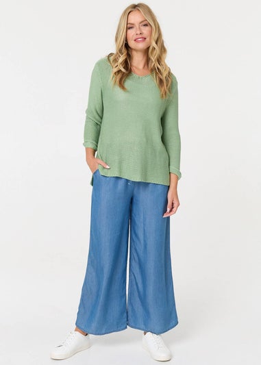 Izabel London Sage Mesh Texture 3/4 Sleeve Relaxed Top