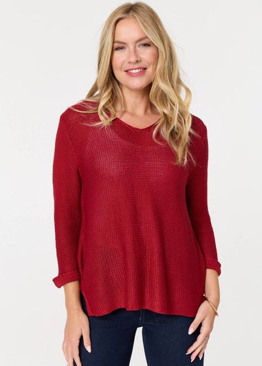 Izabel London Red Mesh Texture 3/4 Sleeve Relaxed Top