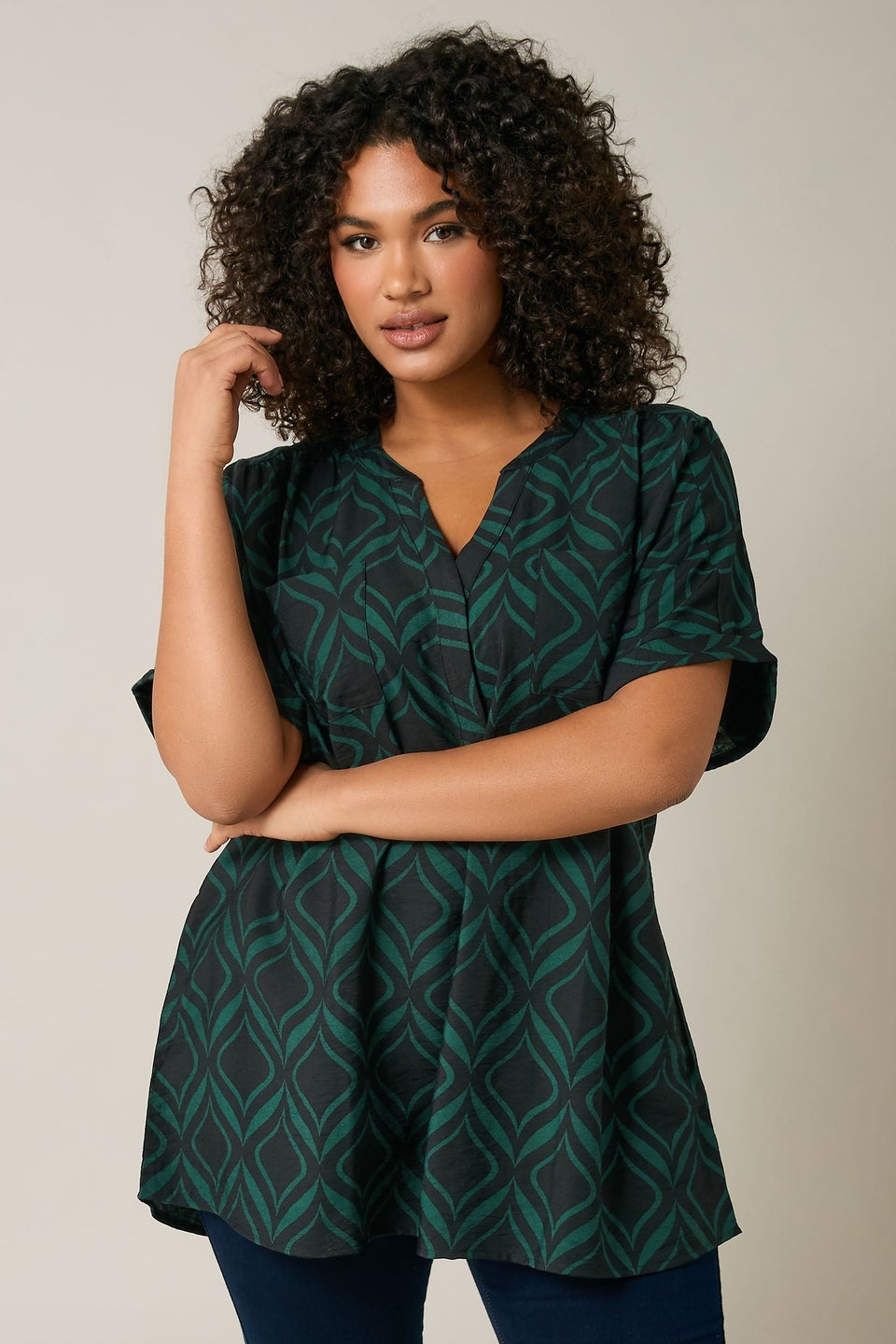 Evans Curve Black & Green Geometric Overhead Utility Shirt