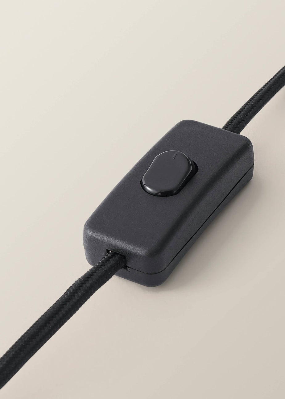 ValueLights Kaiden Black Dome Table Lamp with Scallop Trim Shade