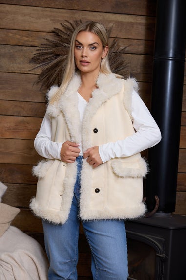 Yours Ivory White Shaggy Faux Fur Gilet
