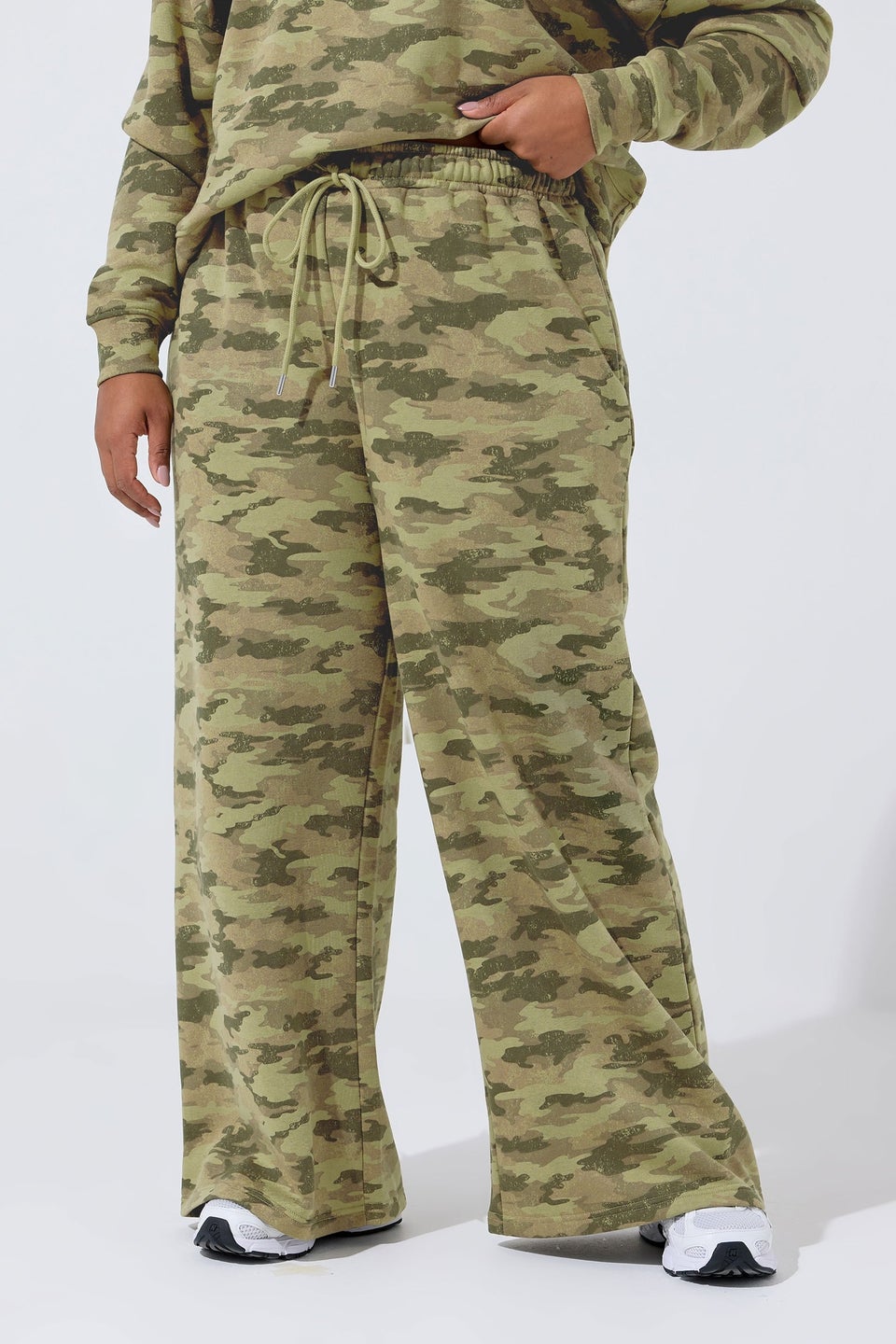 Yours Limited Curve Khaki Green Camo Wide Leg Joggers