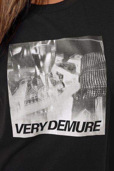 Yours Curve Black Sequin 'Very Demure' Graphic T-Shirt Dress