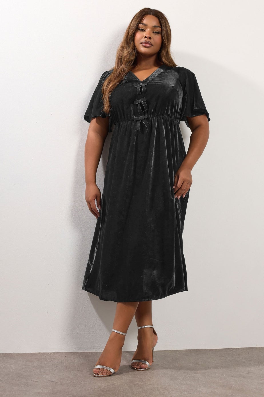 Yours Black Velvet Bow Detail Maxi Dress