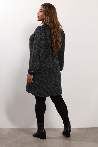 Yours Curve Black Metallic Pleated Mini Dress