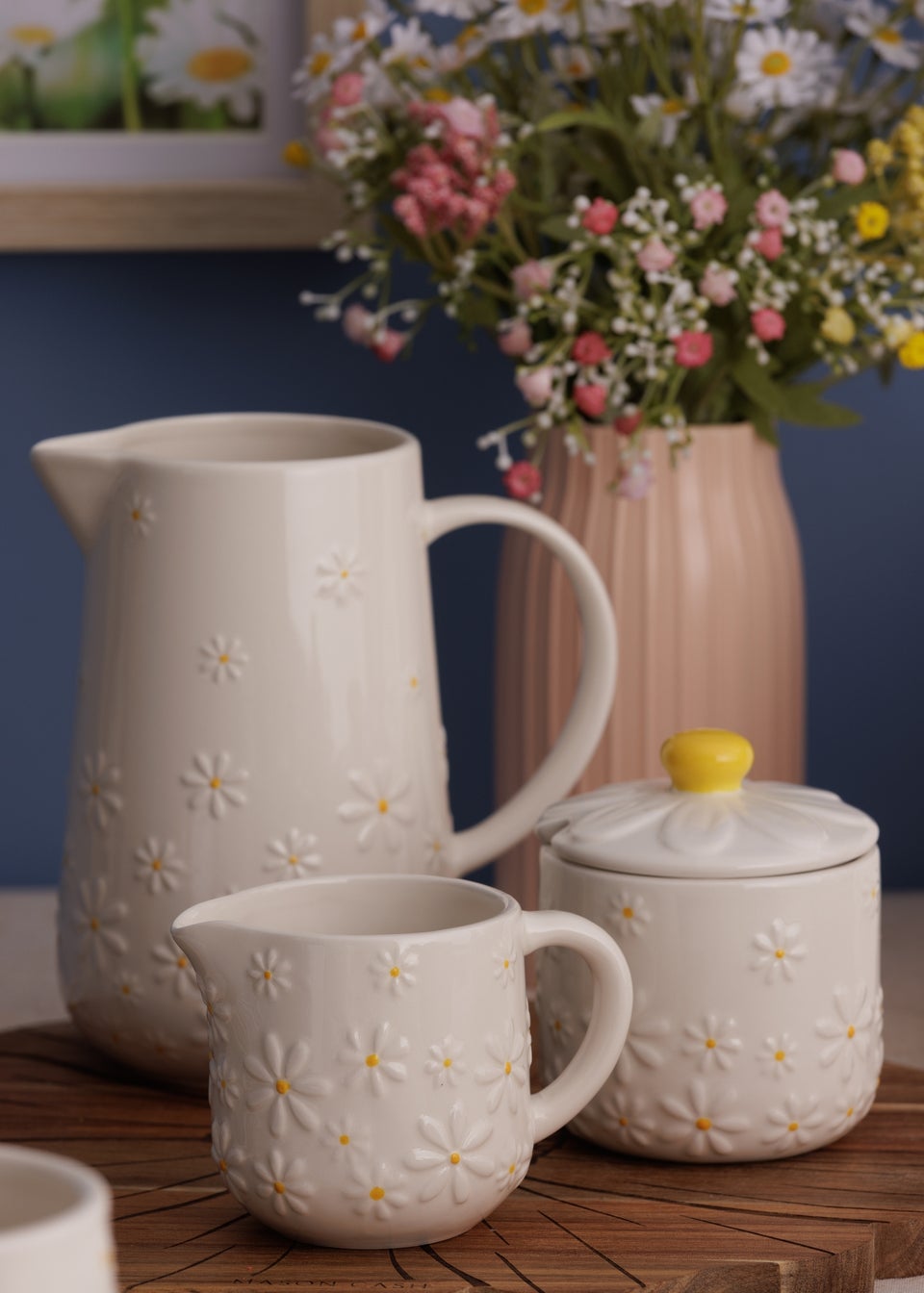 Price & Kensington  Cream Daisy Milk Jug & Sugar Bowl Set