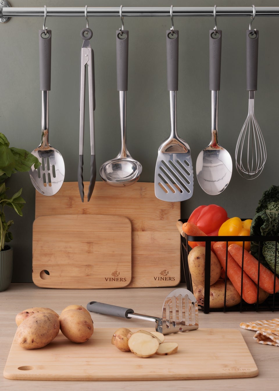 Viners Stainless Steel 7 Piece Set