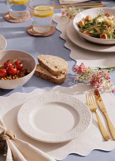 Price & Kensington Daisy Set of 4 Side Plates 21cm