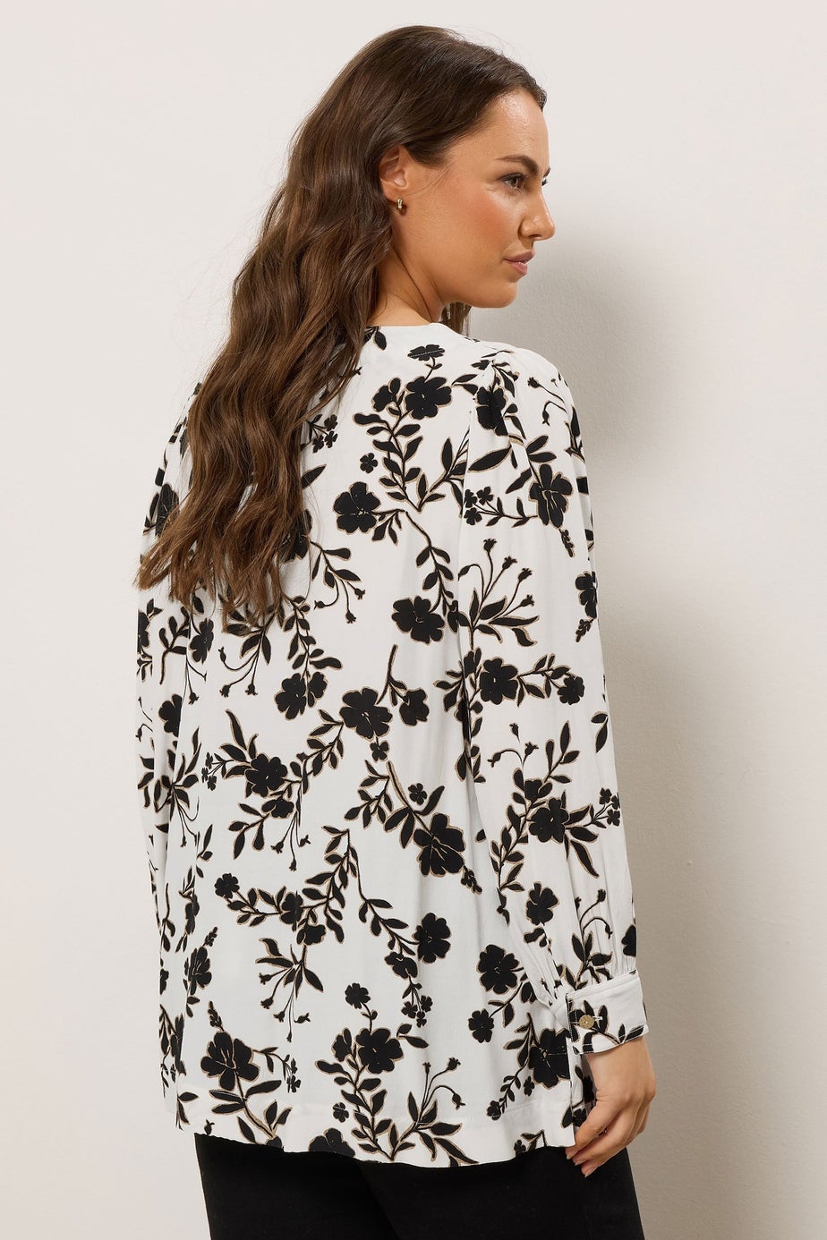 Evans Curve White Floral Stitch Detail Blouse