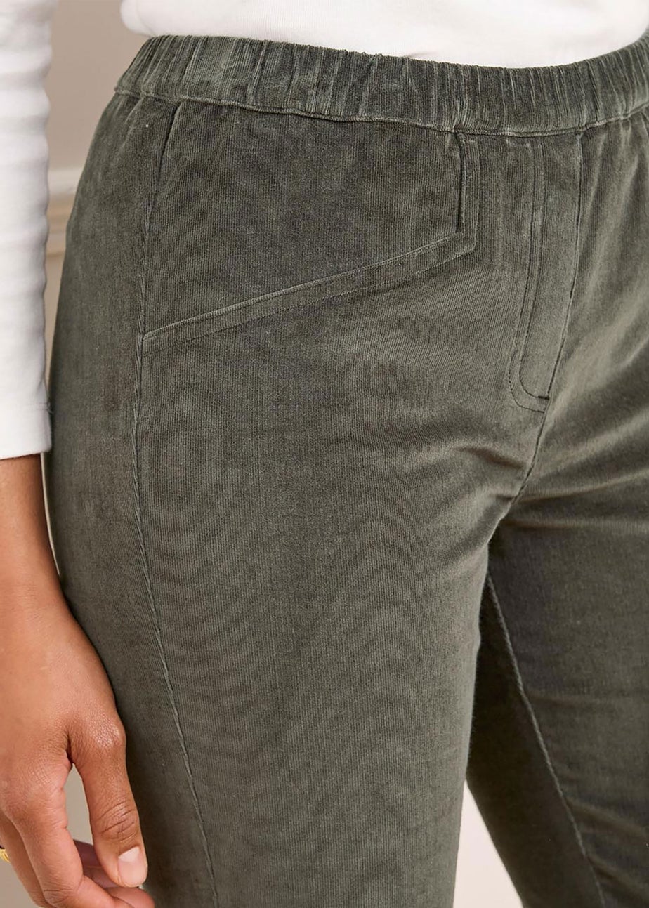 Cotton Traders Dark Forest Straight-Leg Pull-On Cord Trousers