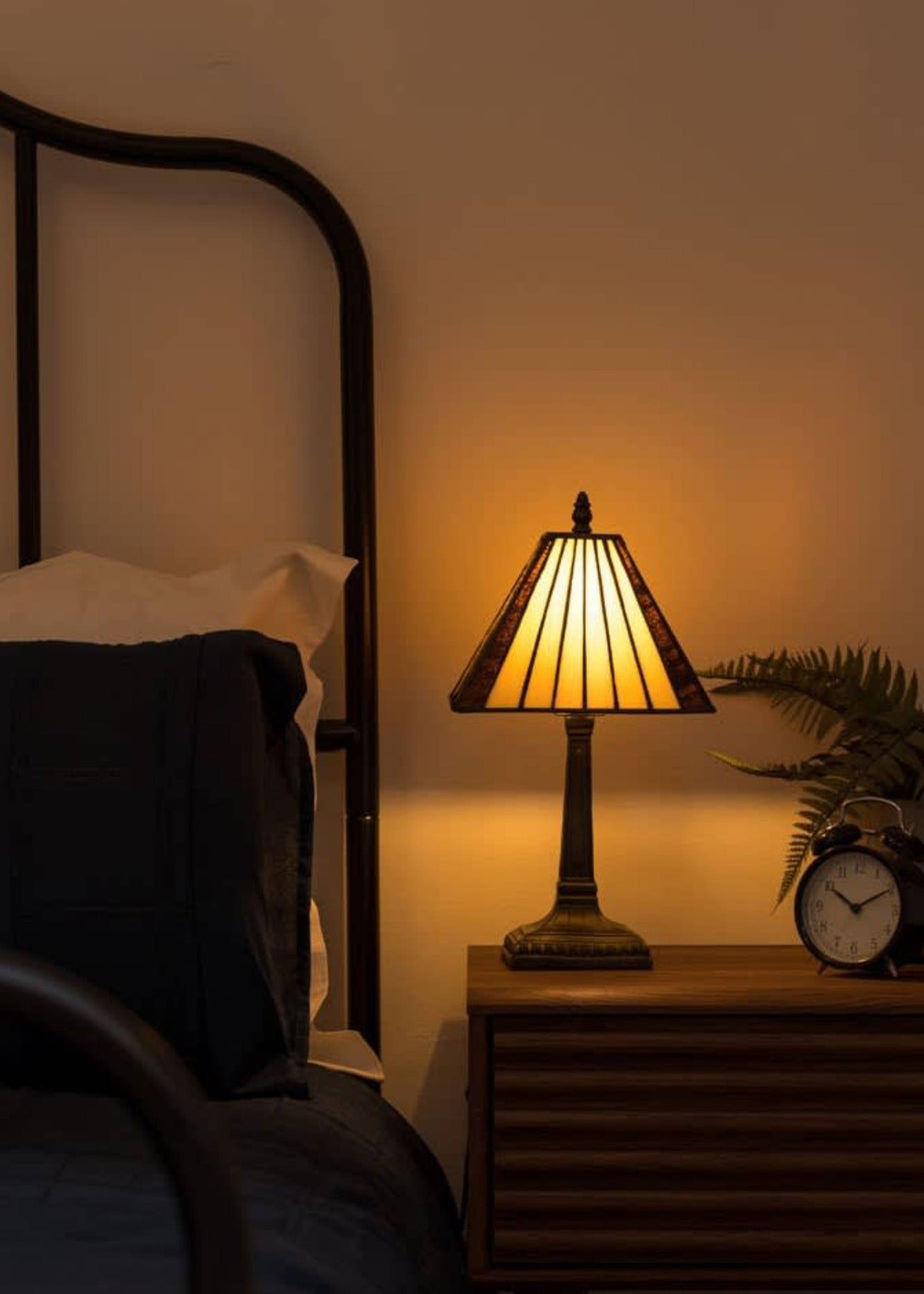 ValueLights Tiffany Stained Glass Antique Brass Table Lamp