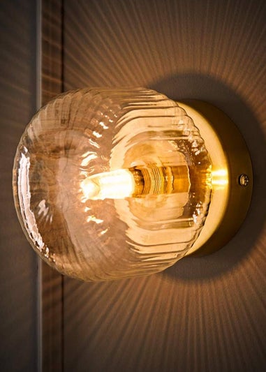 ValueLights Calpe Brushed Gold Flush Wall Light Ribbed Clear Shade