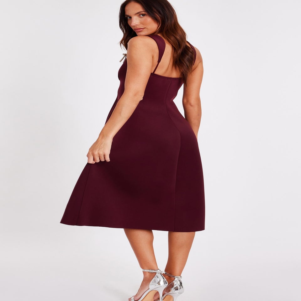 Quiz Burgundy Diamante Bow Midi Dress