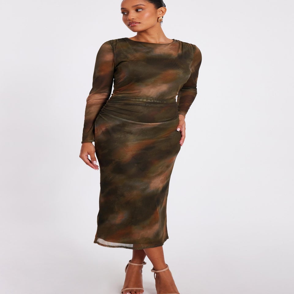 Quiz Khaki Petite Printed Long Sleeve Midaxi Dress