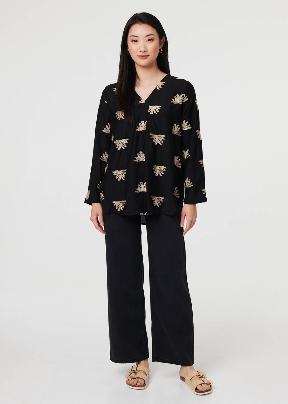 Izabel London Black Embroidered Pleat 3/4 Sleeve Blouse
