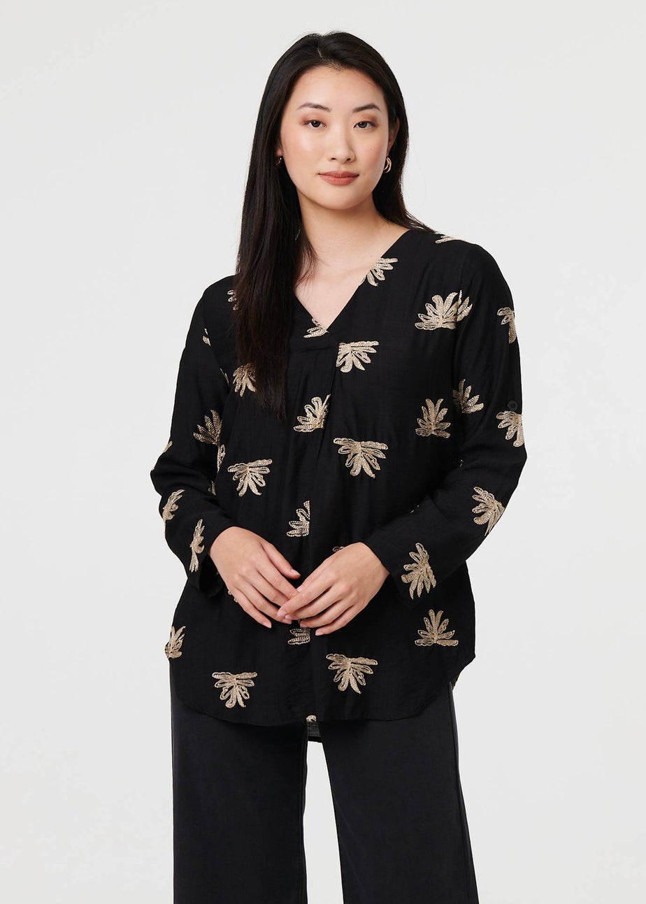 Izabel London Black Embroidered Pleat 3/4 Sleeve Blouse