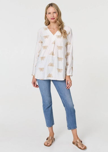 Izabel London White Embroidered Pleat 3/4 Sleeve Blouse