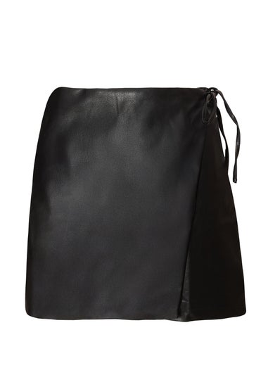 Quiz Black Faux Leather Skort
