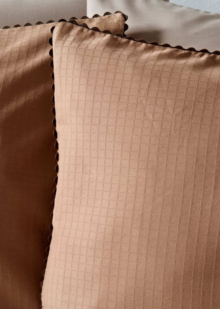 Natural Jacquard Scallop Duvet Set