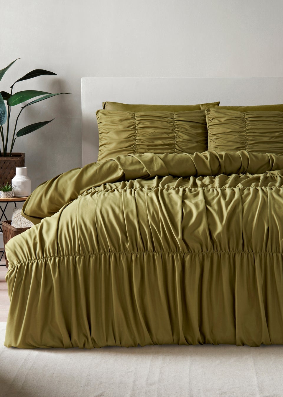 Green Ruched Duvet Set