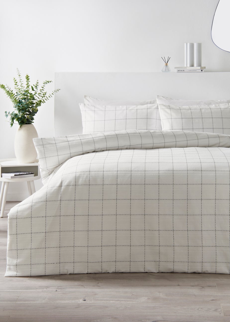 White Check Duvet Set